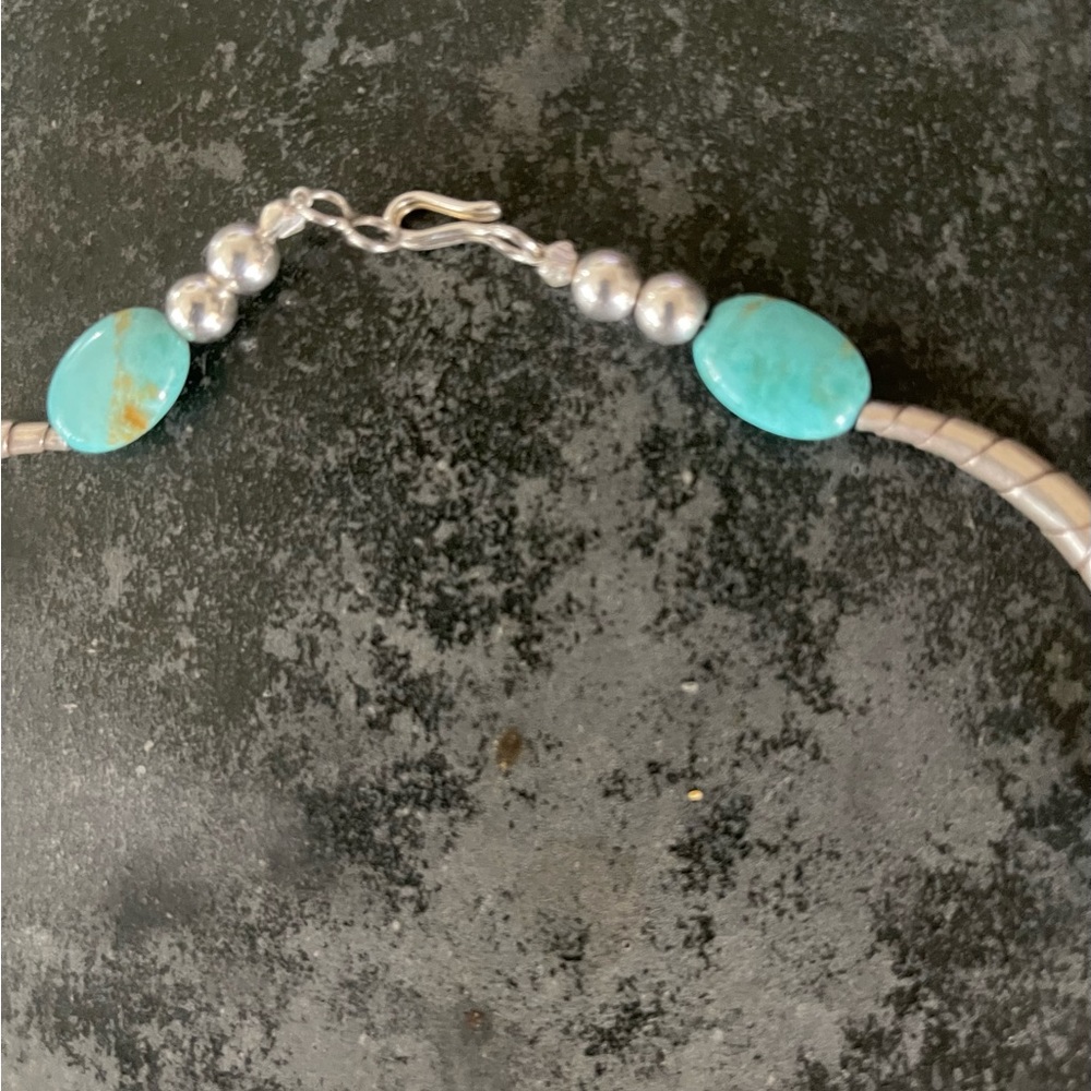 Hand Crafted  “One of a Kind” Handmade Turquoise & Sterling Silver choker - Picture 4 of 6
